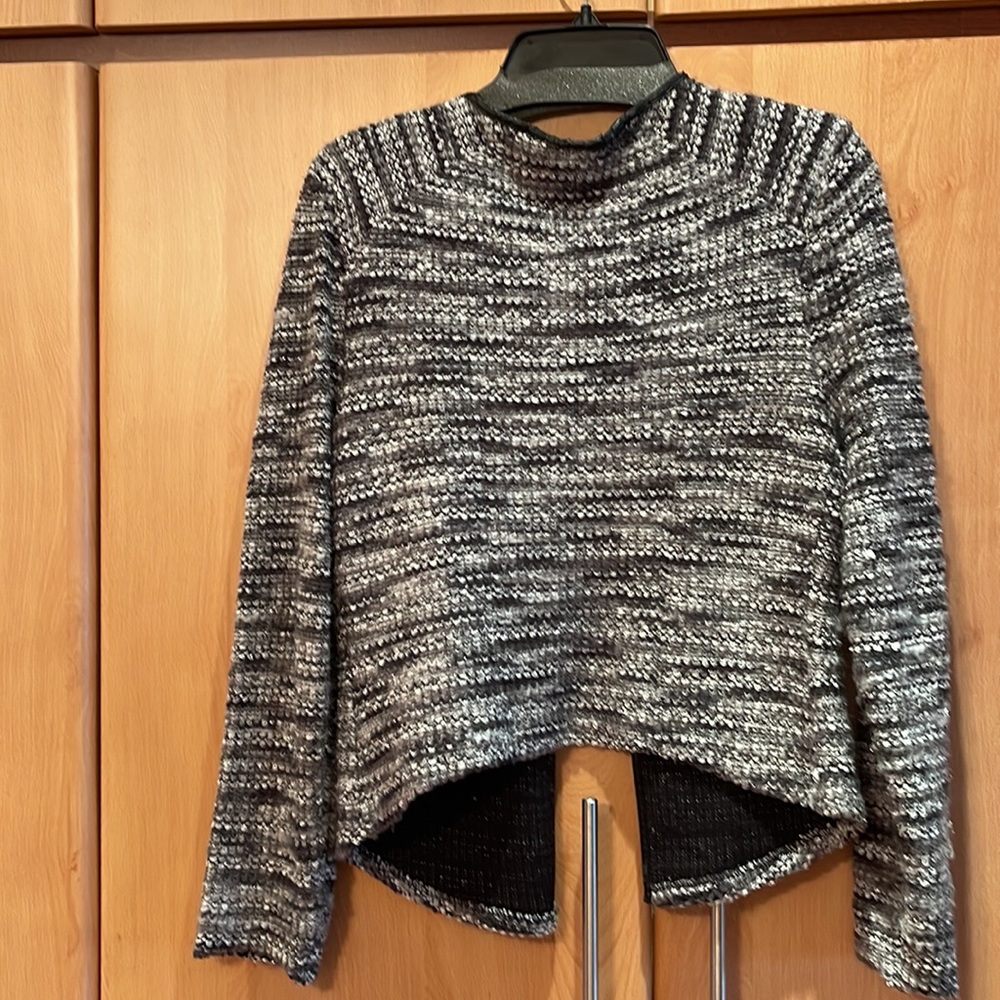 Short jacket - Picture 2 of 2